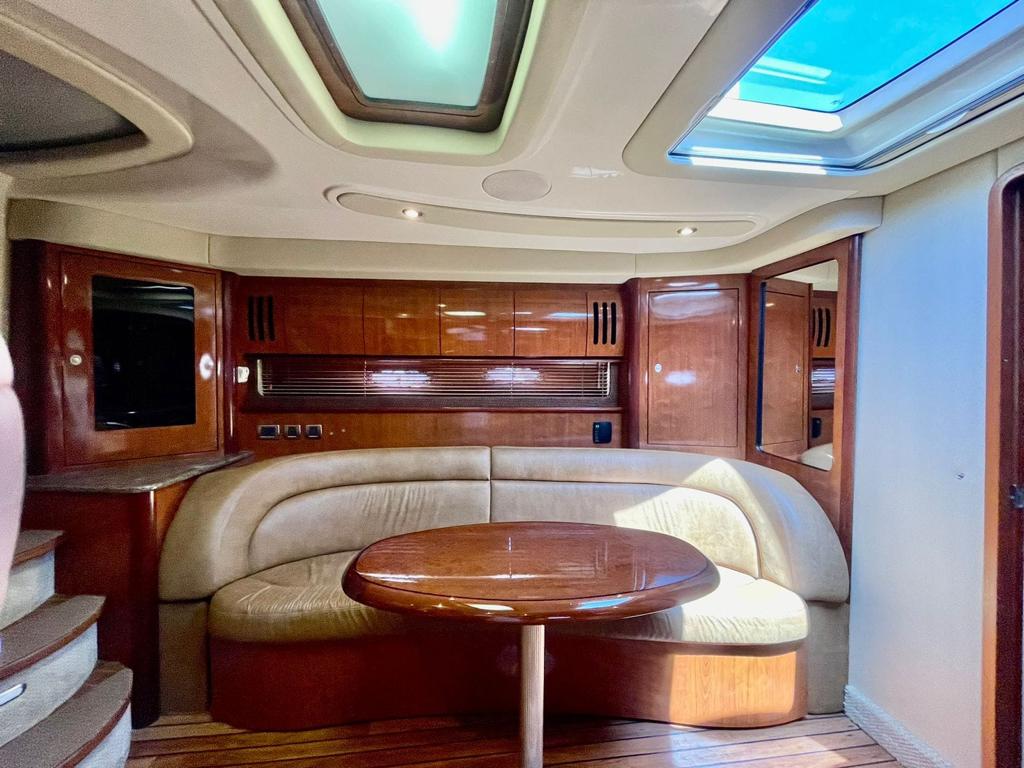 Cabo-Boat-Luxury-Yacht-Rentals-Charters