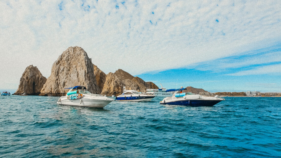 Cabo yacht rental luxury fishing boats