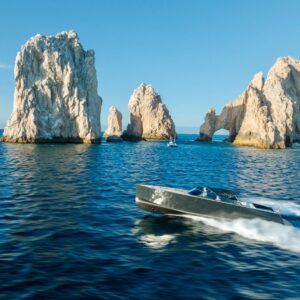 luxury-yacht-charter-cabo