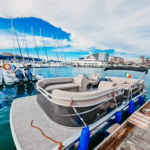 pontoon-Cabo-boat-charter-rental